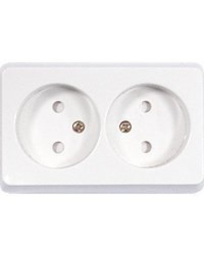 Розетка двойная открытой установки без з/к, белый, LK Standard (813604). Розетка без заземляющих контактов с защитными шторками. Экопласт в Кирове